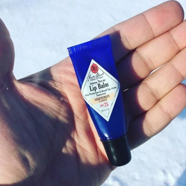 來自男士護膚品牌的這支潤唇膏，為何會在 Sephora 上得到眾多女生歡迎？