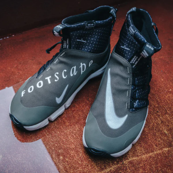 NIKE AIR FOOTSCAPE MID UTILITY PRM 