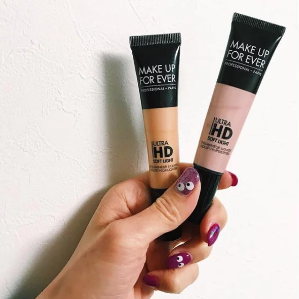 放大瑕疵全都露？MAKE UP FOR EVER 重磅推出「ULTRA HD 飾底乳」，開高清如「拋光肌」！