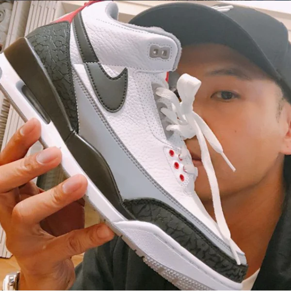 陳建州不只搶曬AJ 3 「Tinker Hatfiled」！寶島夢想家隊股東紀念品竟然是 Nike THE 10 的這雙！