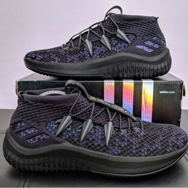 鞋帶扣用汎金屬打造？！知名客製單位帶來 adidas DAME 4 黑豹版本