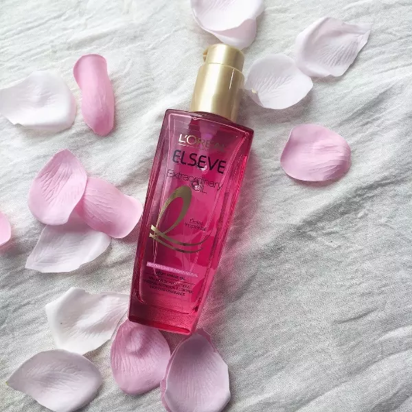 拒當稻草人！ L'Oréal「玫瑰金緻護髮精油」1 抹 2 吸 3 柔順，秀髮比臉蛋咕溜咕溜！