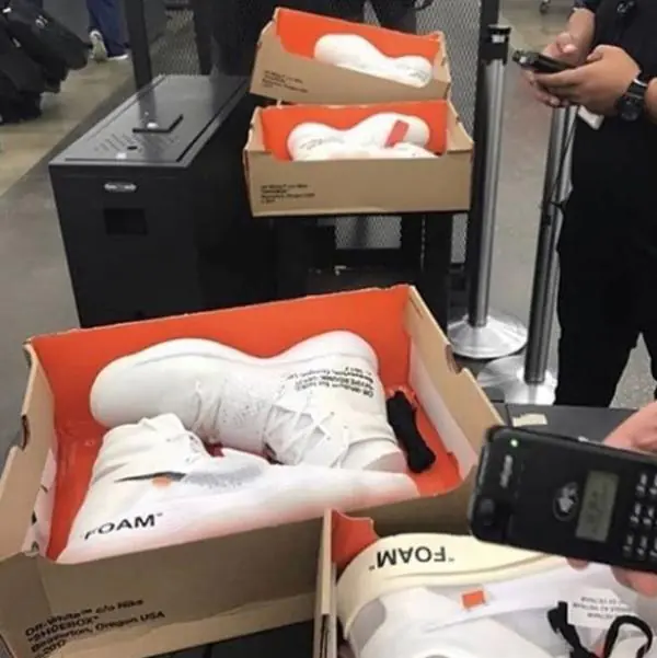 YEEZY、The 10 皆成折扣商品！最近國外 Outlet 又多了什麼好貨？
