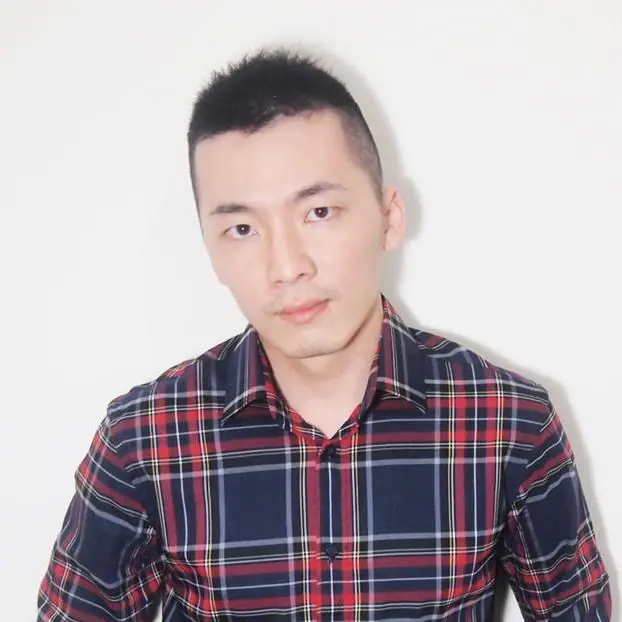 受德國、倫敦力邀！打造「鸚鵡人、末日觀」獲歐洲藝文界盛讚　張騰遠開創台灣藝術新潮流！