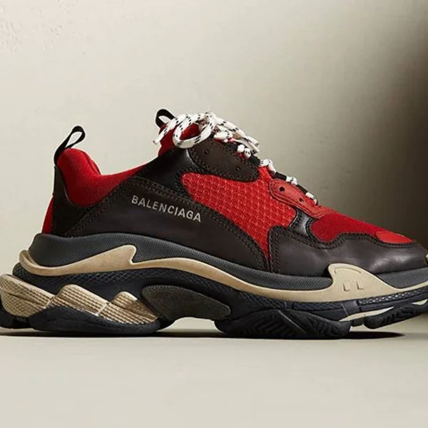這次來真的！Balenciaga 推出「 Triple S 全新配色」！
