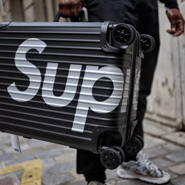 售罄報告出爐！Supreme 本周最快「被秒」的單品竟然不是 RIMOWA 旅行箱？！