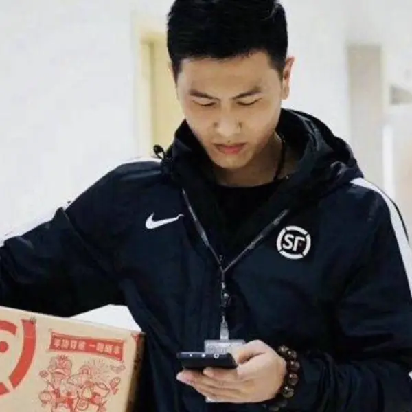 【跨經典】什麼都聯什麼也不奇怪！盤點五個「作夢都想不到」的聯名系列