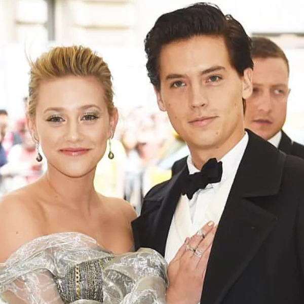 終於承認戀情？ 「寇弟」寇兒史普洛茲跟緋聞女友 Lili Reinhart 一起出席 Met Gala，首次公開放閃