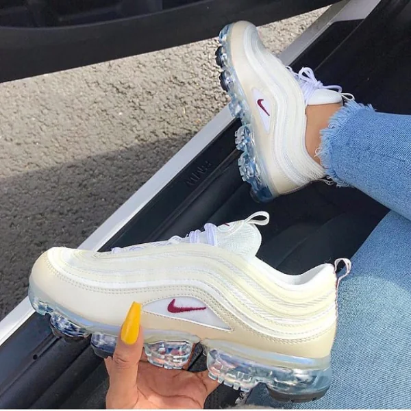 這次換男友羨慕妳！Nike 將推出 Air VaporMax 97 女性專屬「 Metallic Cashmere 」 配色！