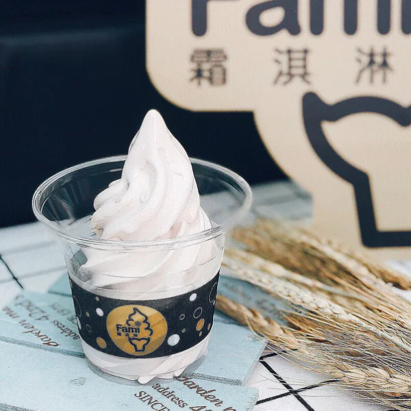 地表最涼抗暑冰器！全家Ｘ金色三麥「不醉大人味啤酒霜淇淋」，綿密層次麥芽香，怒喊：再來一杯...