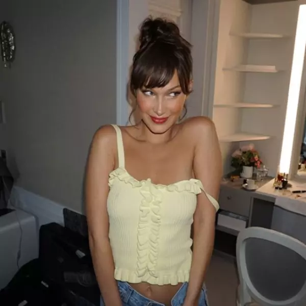 面對排斥、杯葛與負評－Bella Hadid 教你如何「Like a Boss 」地面對