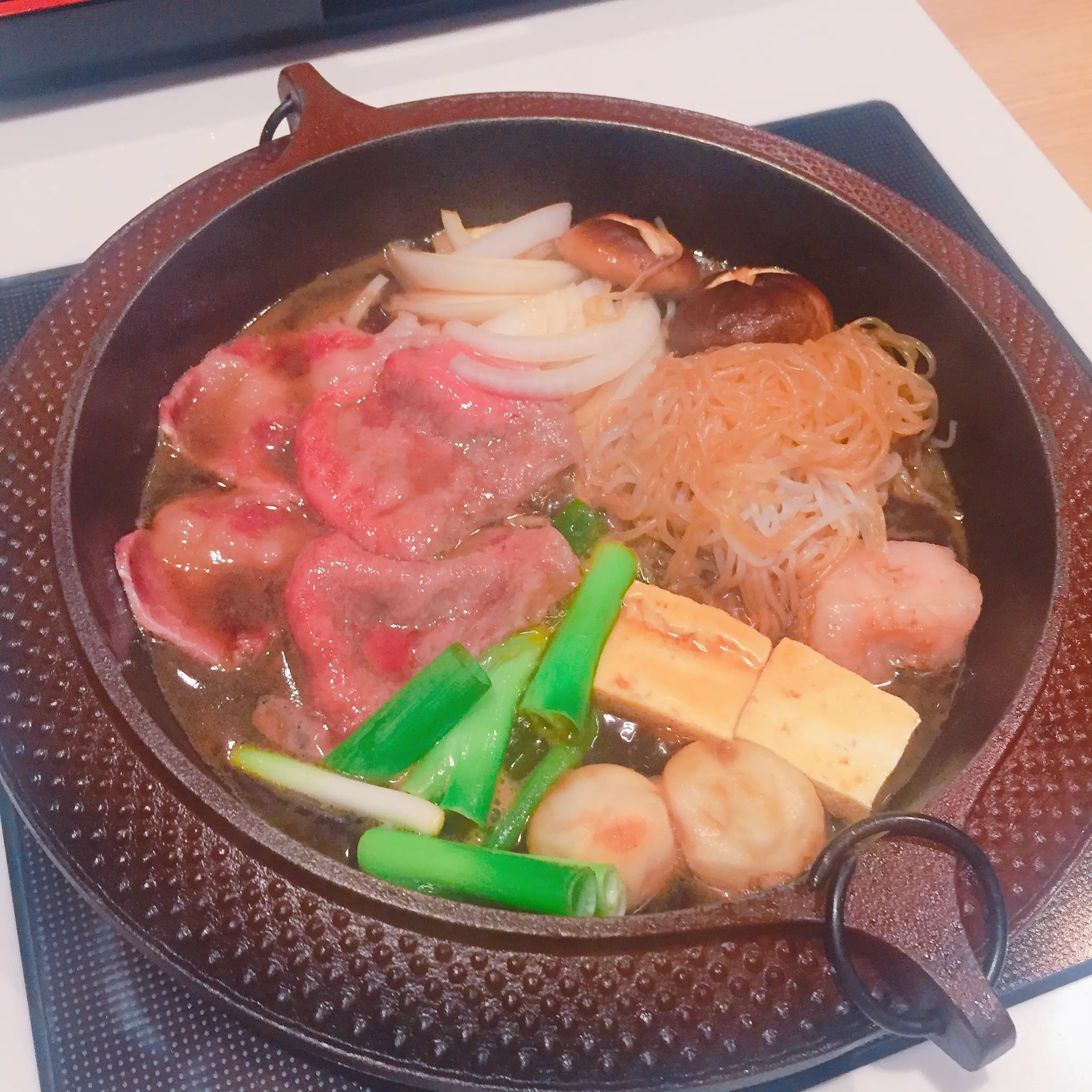 『大阪美食』肉食控必去朝聖！就是這間黑毛和牛壽喜燒讓人中毒癮，沒去將遺憾終生啊！