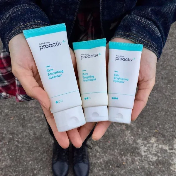 告別痘痘人生！實銷超過 38 萬組「 proactiv 抗痘小 3 」，用完都直呼：直接扭轉人生...