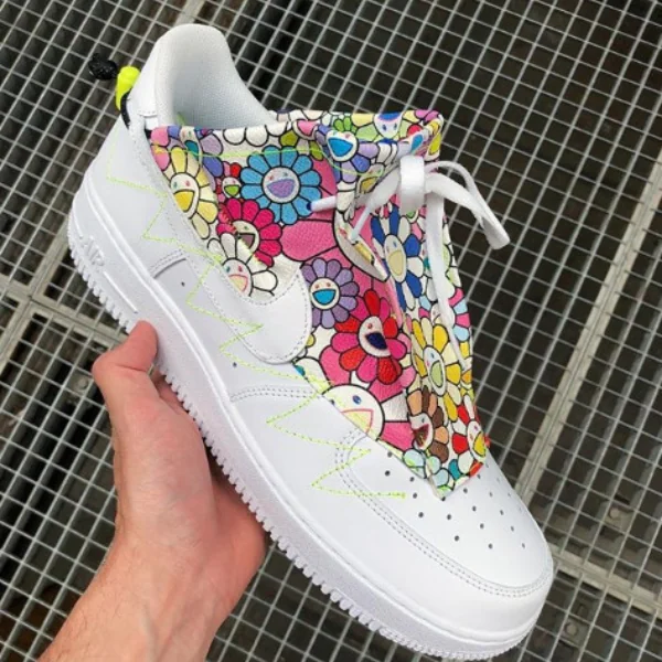 Kaikai Kiki 小花添入設計！知名客製單位帶來村上隆專屬限定 NIKE Air Force 1