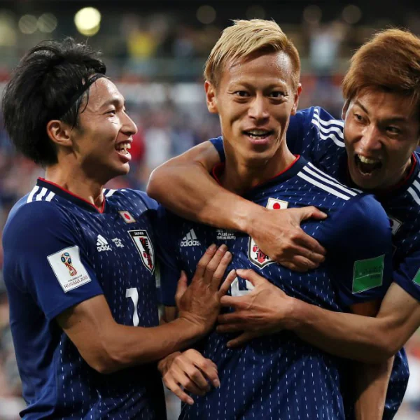 爆笑！日本電視台「世足球員」簡介太多吐槽點　原來本田圭佑經營著 3 間 Club...
