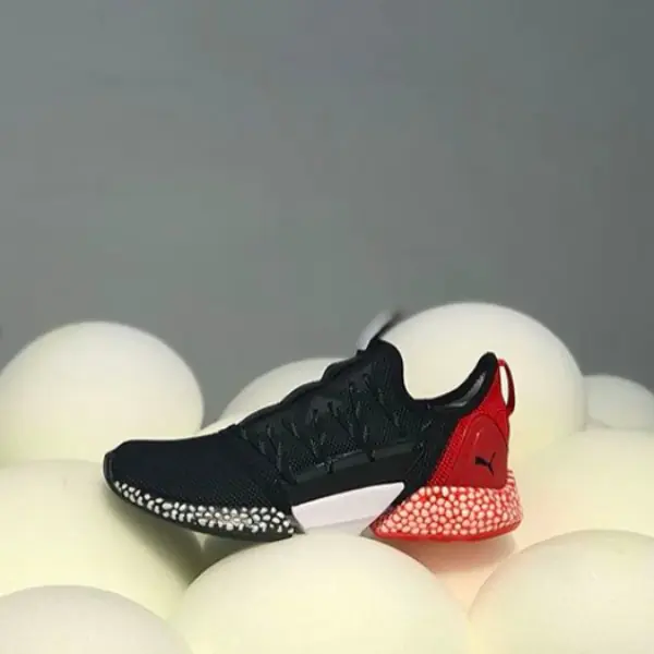 開啟潮跑新風潮！PUMA HYBRID 全新混種跑鞋強勢登場！