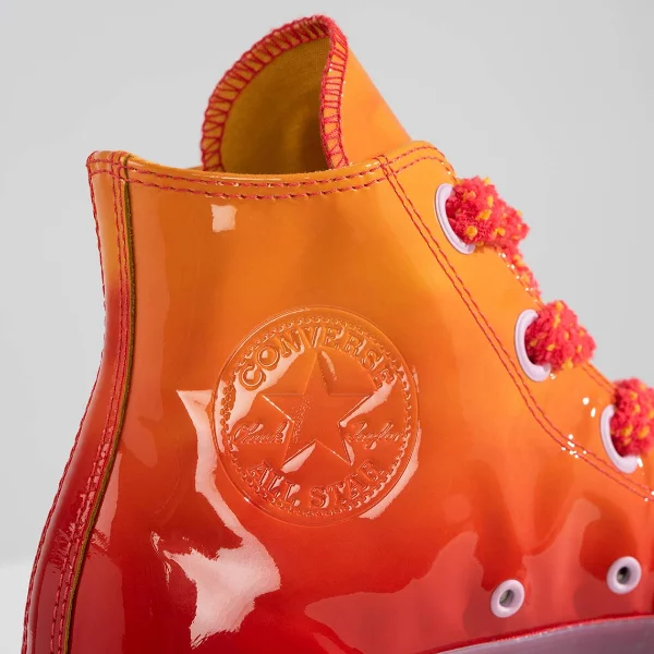簡直就是藝術品！J.W.Anderson x Converse 打造陶瓷般光澤 Chuck 70！