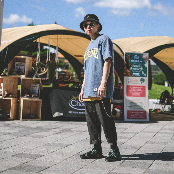 連 APE、Stussy 都指定聯名的頂級涼鞋！號稱涼鞋界勞斯萊斯的 Chaco 要免費送你涼鞋體驗戶外