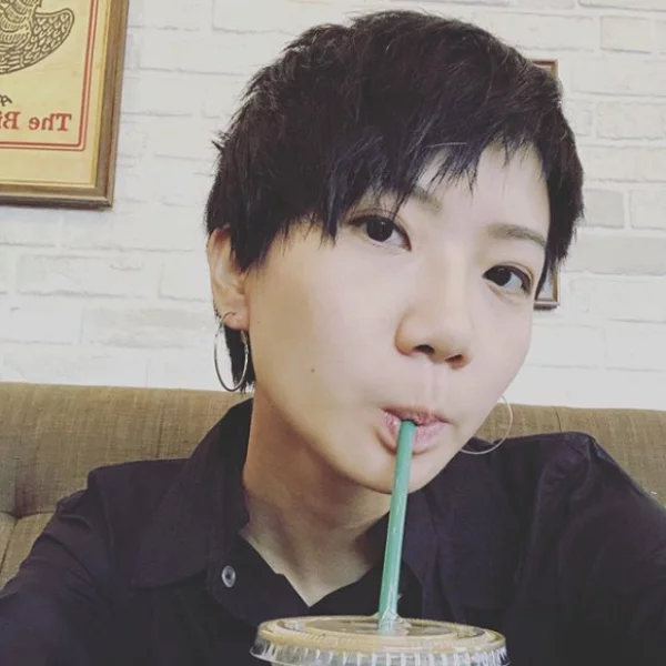 R.I.P. 香港歌手盧凱彤自殺身亡，三天前才在 IG 留下「準備做大事」！