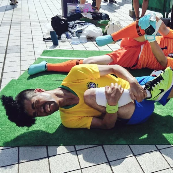 內馬爾假摔都出現！日本 Comike 超狂 Cosplay　龍貓超可愛但下一秒就熱爆...