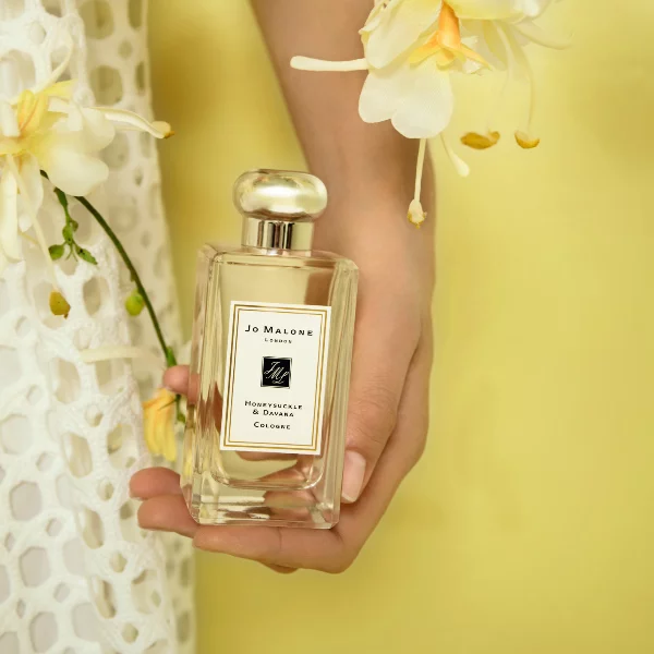 Jo Malone 9月獨家英式香氛曝光！跟經典小蒼蘭混香，竟糅合「清爽香氣」...