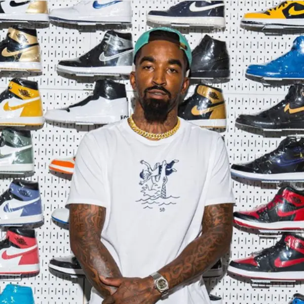 神經刀出沒！JR Smith 作客《Sneaker Shopping》狠敗 14 萬　大談腿上 Supreme 刺青的秘辛
