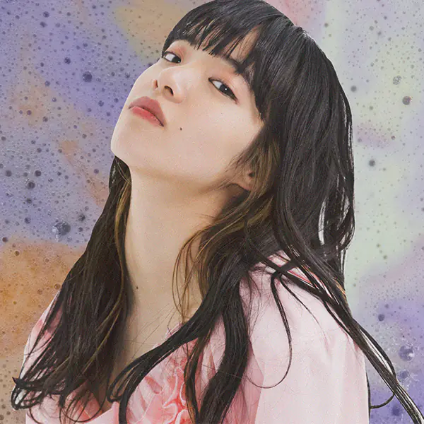 一首《金盞花》帶你回憶初戀！「中毒性歌姬」Aimyon[愛繆] 唱到你走心 網友：已單曲上癮！