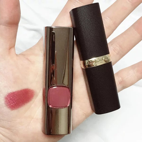 就是拒當乖乖牌！ L'Oréal 反骨推出「女力狂潮唇彩」網友： #233、#242...都好燒選不出來