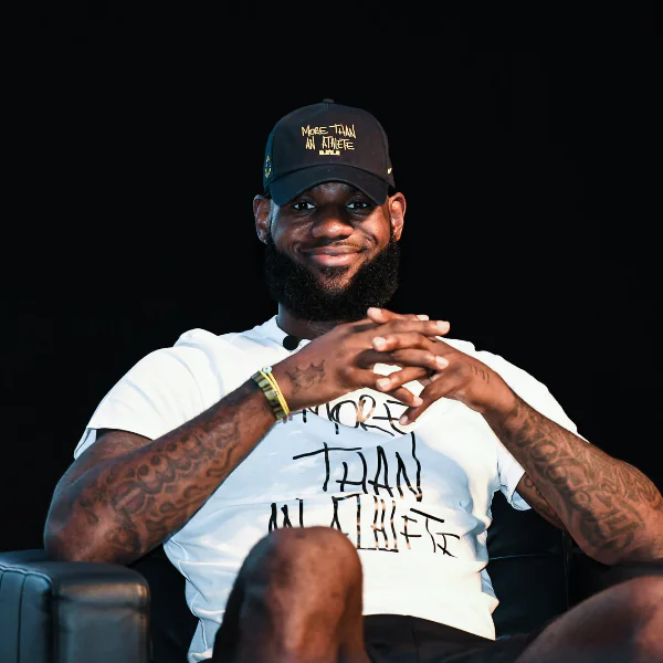 不只是一位運動員！原來 LeBron James 還有另外這 4 種身分？