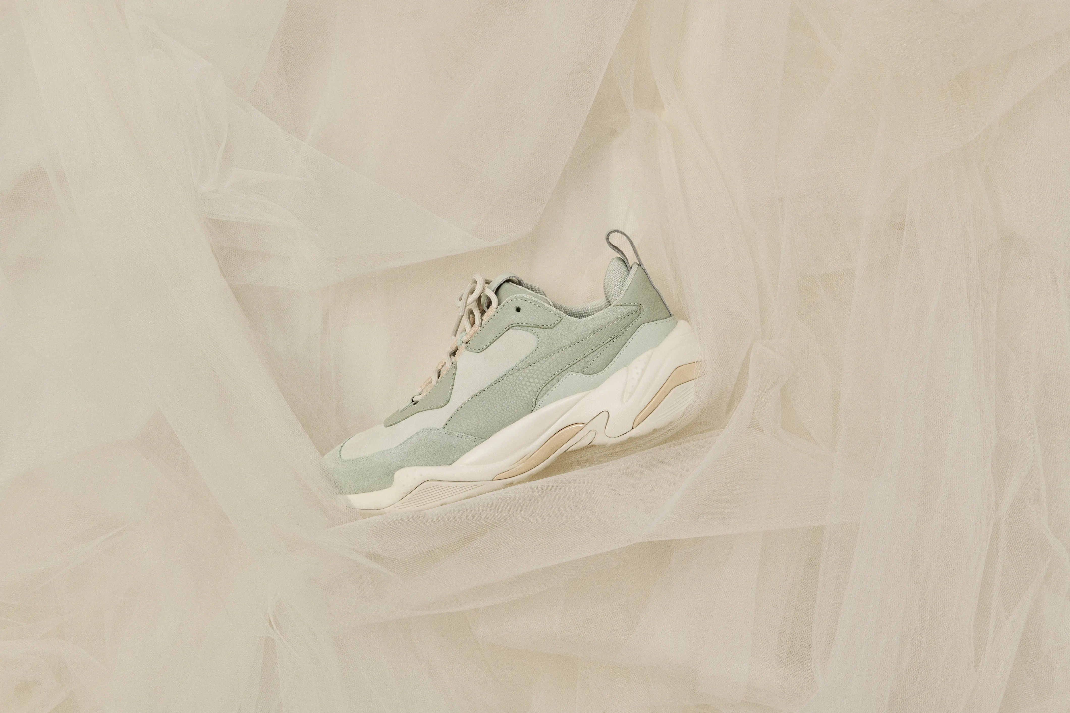 《延禧攻略》正夯！PUMA Thunder Desert「莫蘭迪色調」Dad Shoe 穿上保證仙氣十足！
