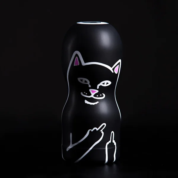 單身的潮客們看過來！RIPNDIP x TENGA 飛機杯再出新配色，讓你在深夜時不再只有右手