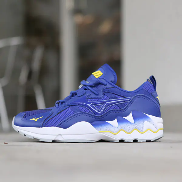 日本潮人最愛！ 睽違 20 年再度回歸，MIZUNO 「正宗日系老爹鞋」有沒有燒到你？