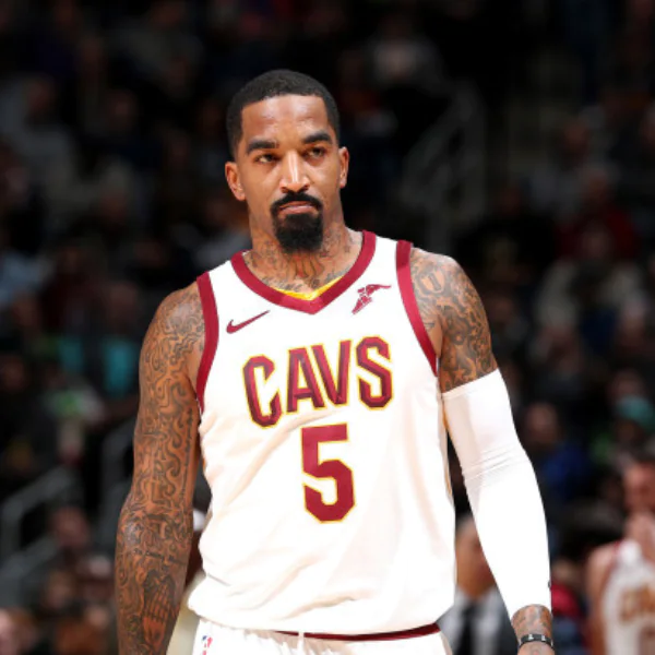 老大換我當！詹皇走後騎士訓練散漫不積極　JR Smith 挺身而出怒斥年輕隊友「毫無紀律」