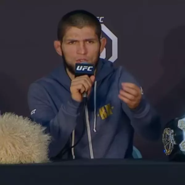 這不是一項「打嘴砲」的運動！俄羅斯拳王 Khabib 正式回應他為何要衝出鐵籠襲擊 McGregor 團隊