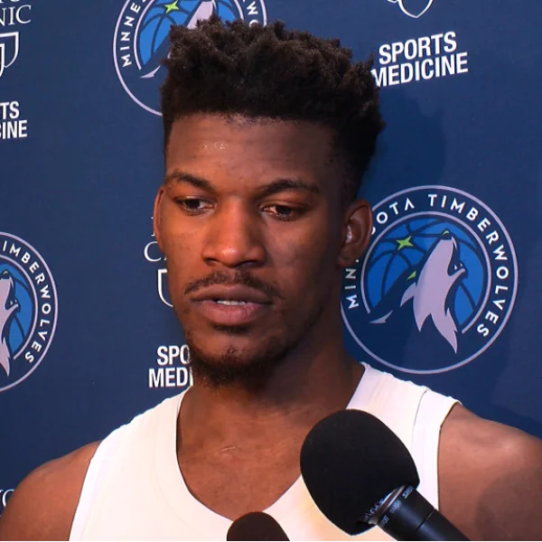 好尷尬！Jimmy Butler 率領替補打爆先發球員　怒噴灰狼經理「沒有我你們根本不會贏球」