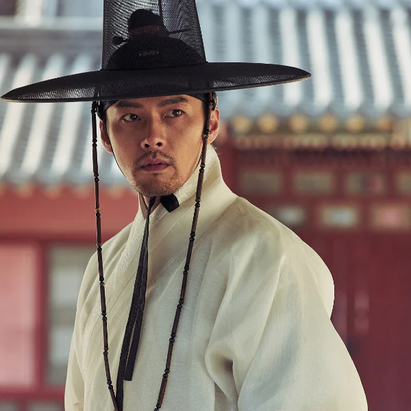 年度活屍鉅作！《屍落之城》玄彬、張東健痛殺活屍　《屍速列車》的他也有演出！