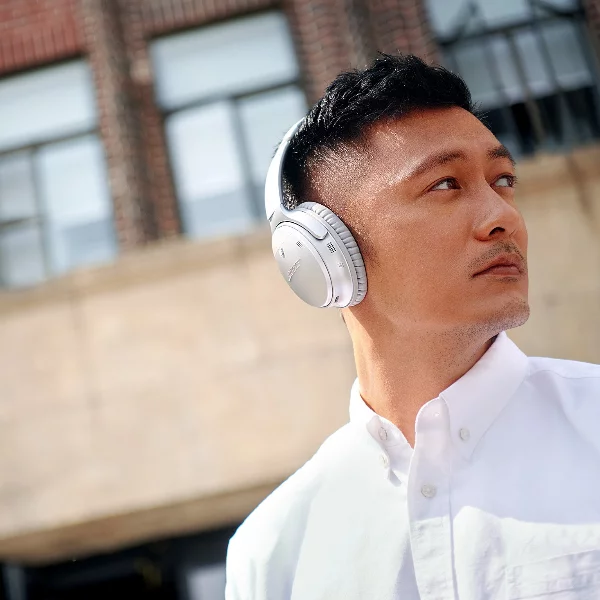 別忘了「六叔」也是音樂人！余文樂正式成為 BOSE 大中華區品牌代言人！
