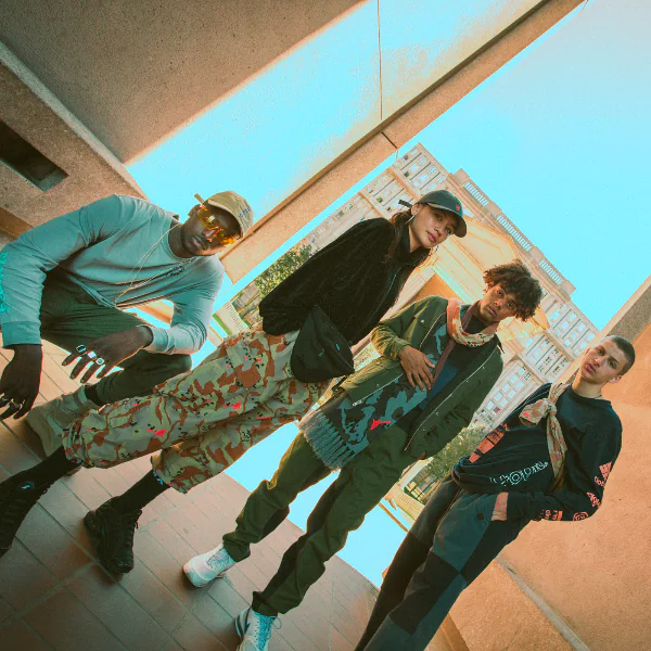 冠希哥帶著 CLOT 全新季度回來啦！CLOT FW18 CLOTopia 強勢登場