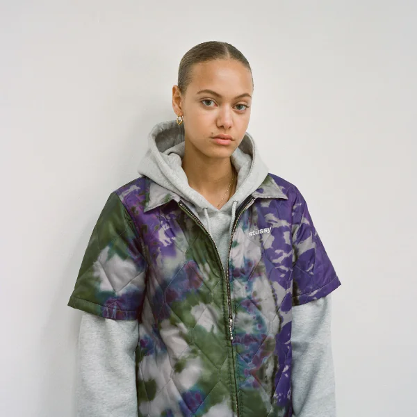 80 年代愛好者點進來就對了！ Stussy Women Holiday 2018 將帶來一系列復古元素單品