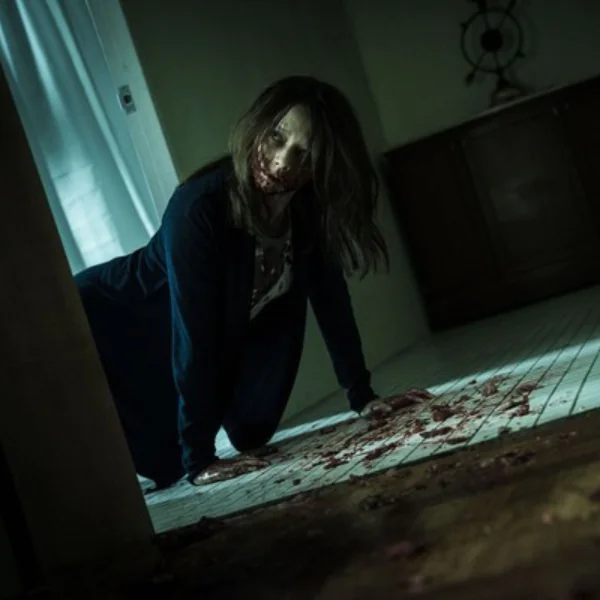 你沒看過這樣的 Vivian！《人面魚》中邪樣嚇壞眾人　女神自爆曾經被鬼附身
