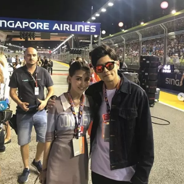 不只寵妻也愛曬女！周董 po 小周周比 ya 背影照萌翻一票網友
