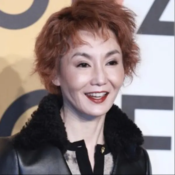 張曼玉睽違八年再度出席活動，「臉部變化」網友評價兩極