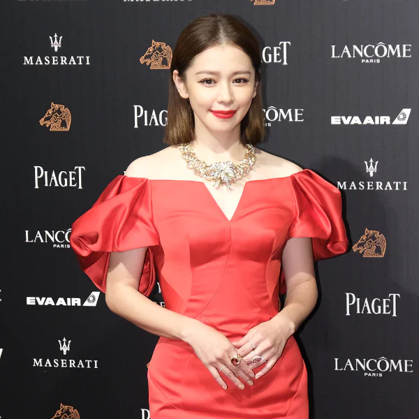 2018 金馬 7 美榜單曝光！全靠「美唇霸榜單品」鎮住氣場