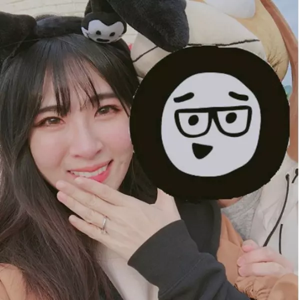 被比較和「HowHow」的成就！甫曬婚戒「阿福」IG崩潰：這社會的價值觀怎麼了！