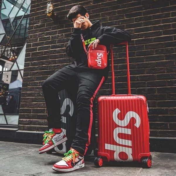 台灣 RIMOWA 驚傳收攤！以後要買 Supreme、Off-White 行李箱可沒那麼容易了！