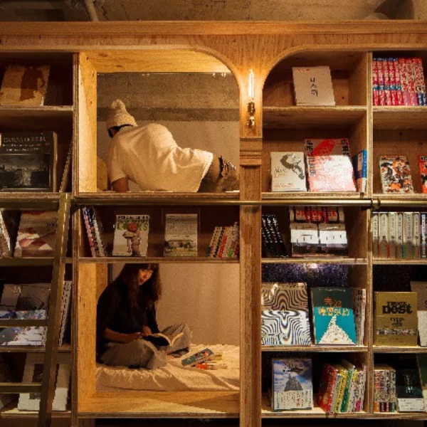又見台灣之光！「書蟲最愛」全球特色書屋 Top10　與書香擁抱一夜！
