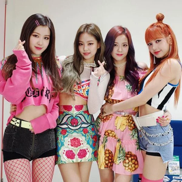 印度小男孩害怕打針　大唱 BLACKPINK「這首歌」轉移注意力！網：還真的有作用？