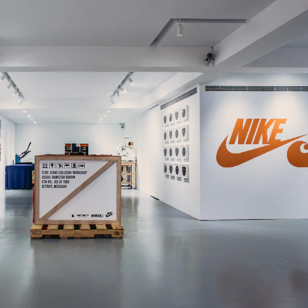 訂做自己的聯名工作包！走進Nike x  Carhartt WIP 「期間限定」聯名工作坊