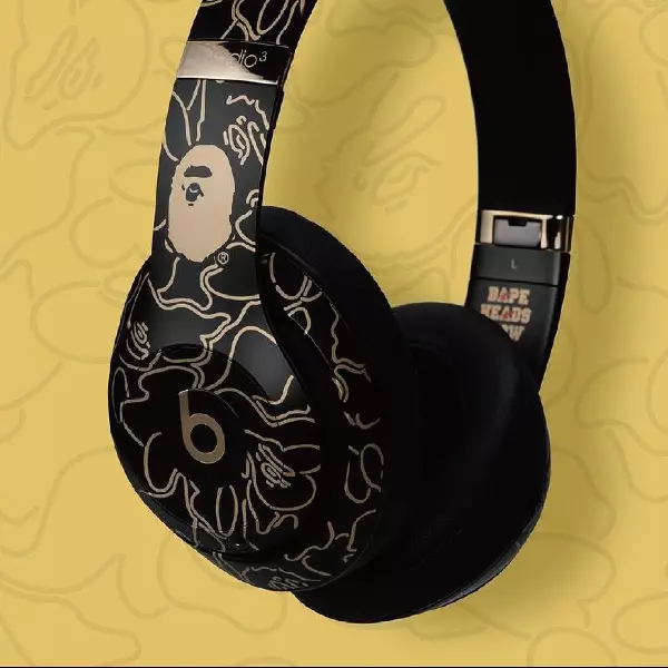 想要不一定買得到！？Beats 特製這款 BAPE® 25 週年紀念耳機，卻不公開販售！？原因是...
