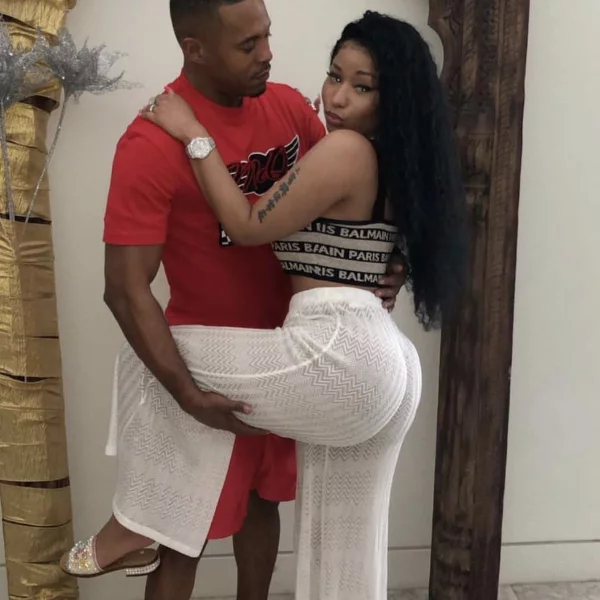 擇偶條件至少一夜三次！妮姬米娜神秘新男友曝光　美媒豪氣開價 2.5 萬美元專訪他被拒絕！